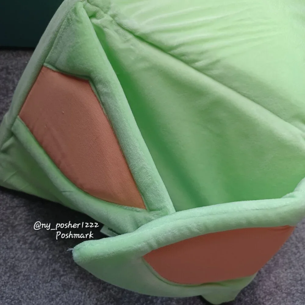 𝗰𝗵𝗲𝘄𝘆 𝗦𝗧𝗔𝗥 𝗪𝗔𝗥𝗦 𝗠𝗔𝗡𝗗𝗔𝗟𝗢𝗥𝗜𝗔𝗡 The Child Cave Pet Bed Green